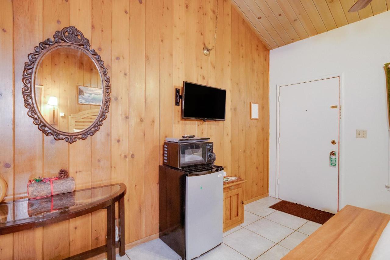 Arrowhead Tree Top Lodge 레이크애로우헤드 외부 사진
